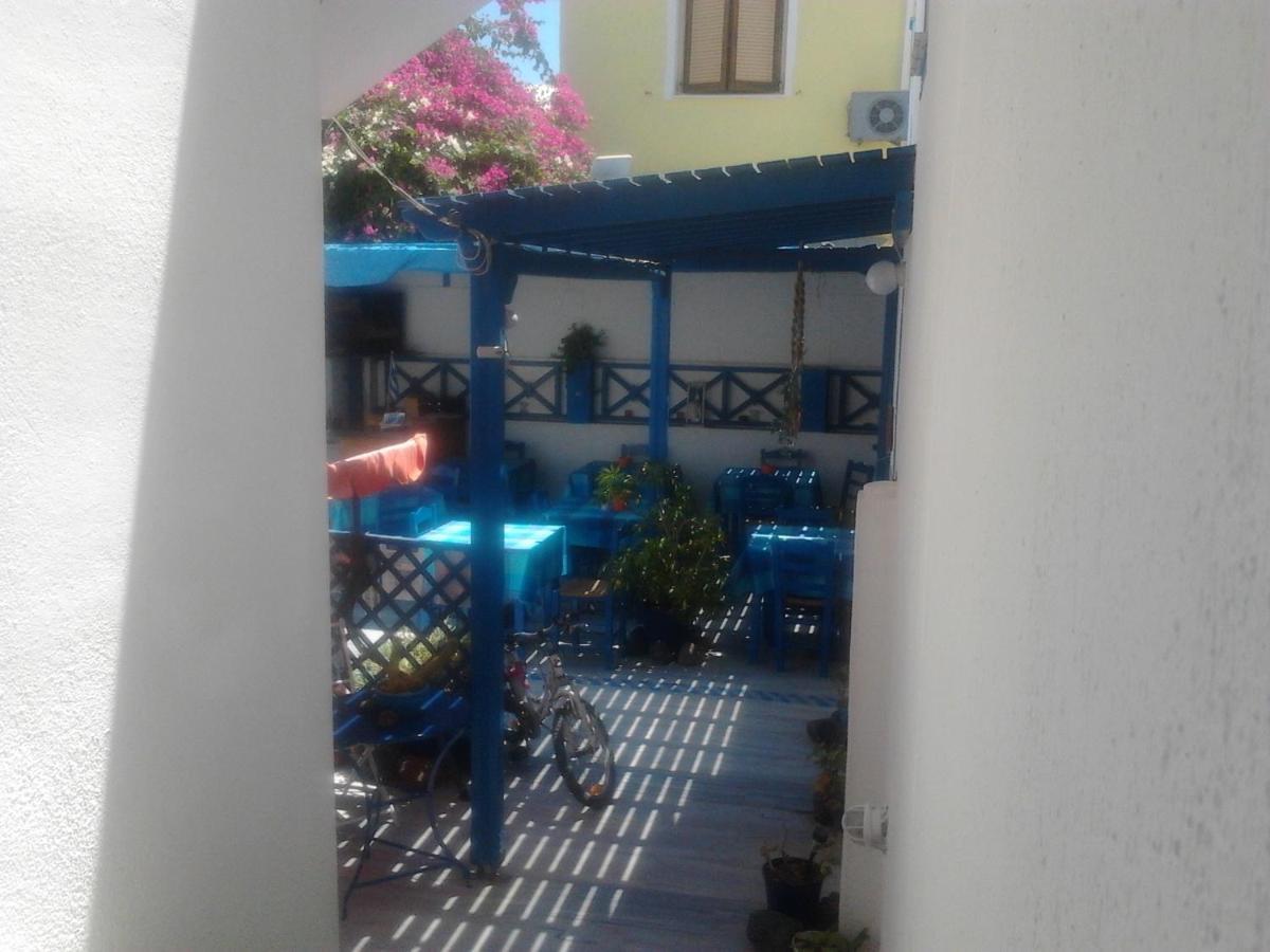 Villa Kostas Perissa  Exterior photo